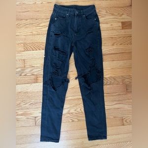 american eagle, ripped, comfort stretch waistband, mom jeans